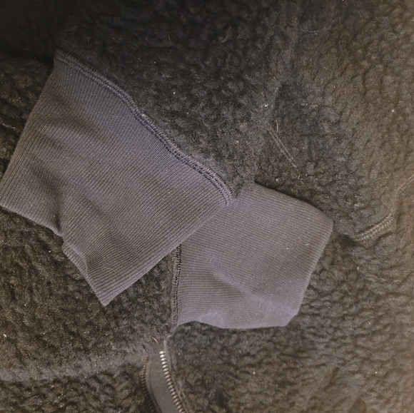 Fleece oversized cropped hoodie - Picture 3 of 6